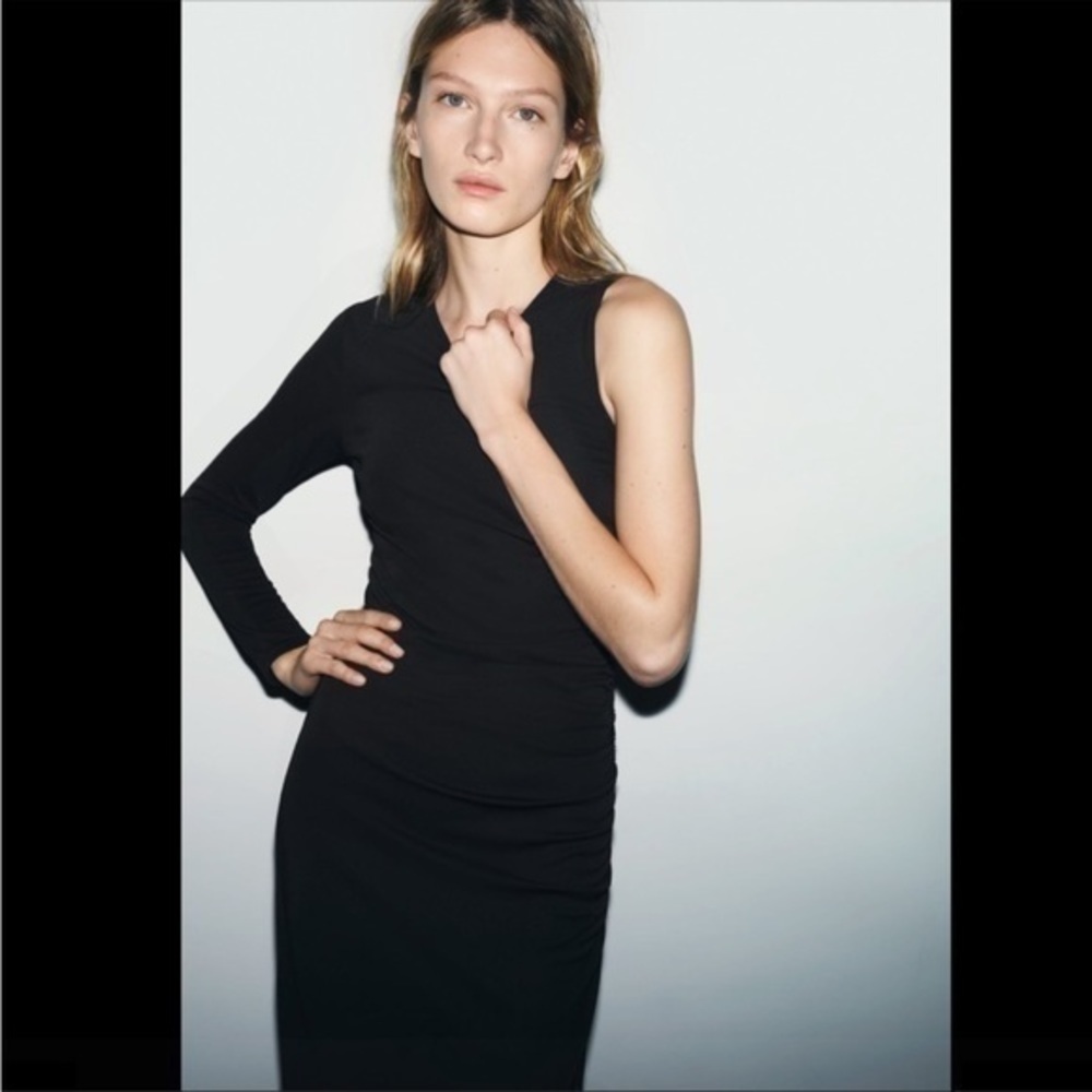 Zara NWT black ruched asymmetrical midi dress - Picture 7 of 8
